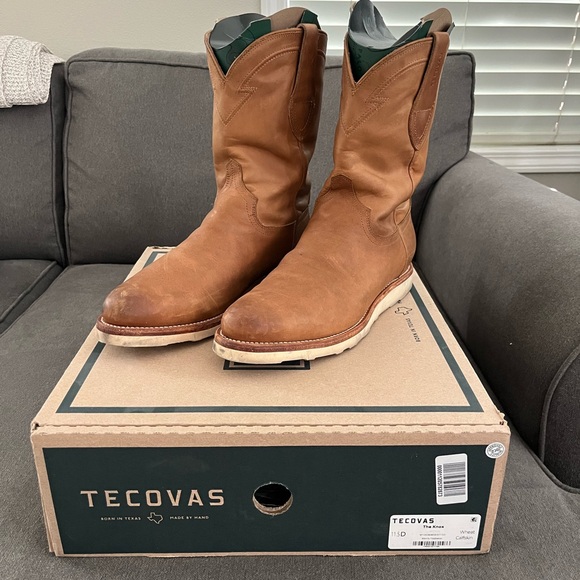 TECOVAS Boots - Picture 2 of 5